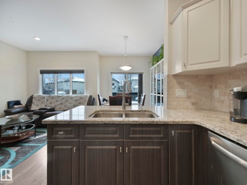 16 3103 Hilton Drive, Edmonton, AB - Indoor Photo Showing Kitchen With Double Sink