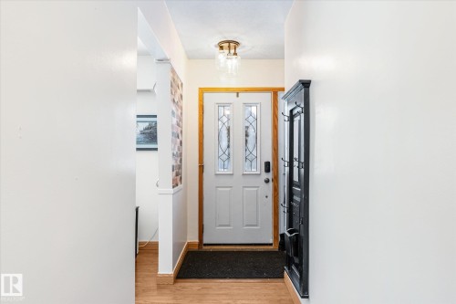 10332 78 Street, Edmonton, AB - Indoor Photo Showing Other Room