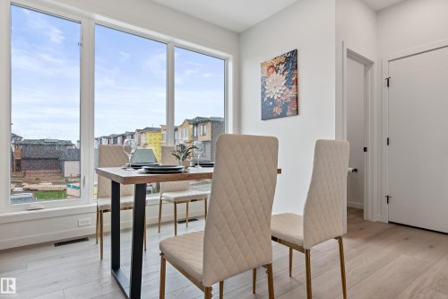 3284 Keswick Way, Edmonton, AB - Indoor