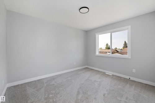 72 Maple Crescent, Gibbons, AB - Indoor Photo Showing Other Room