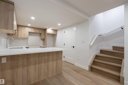 9540 148 Street, Edmonton, AB - Indoor