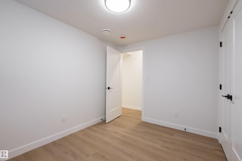 9540 148 Street, Edmonton, AB - Indoor Photo Showing Other Room