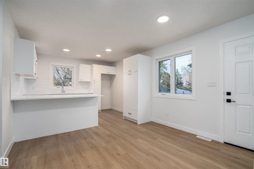 9540 148 Street, Edmonton, AB - Indoor