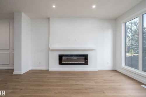 9540 148 Street, Edmonton, AB - Indoor Photo Showing Living Room With Fireplace