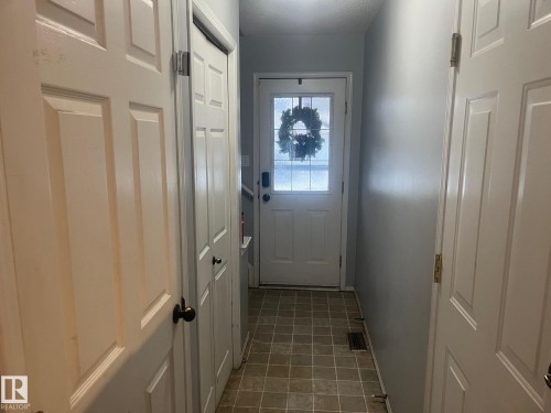 16222 93 Street, Edmonton, AB - Indoor Photo Showing Other Room