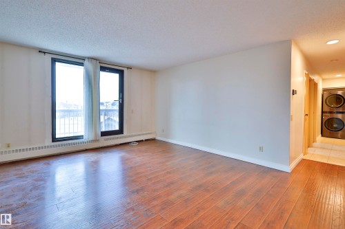 505 10175 109 Street, Edmonton, AB - Indoor Photo Showing Other Room