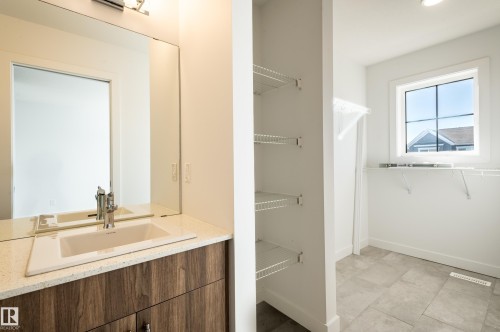 1543 Plum Circle, Edmonton, AB - Indoor