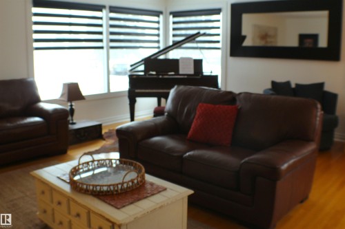 4403 107A Avenue, Edmonton, AB - Indoor Photo Showing Living Room