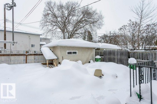 9324 120 Avenue, Edmonton, AB - Outdoor