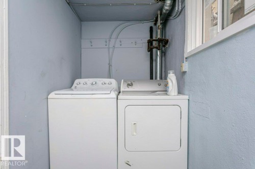 9324 120 Avenue, Edmonton, AB - Indoor Photo Showing Laundry Room