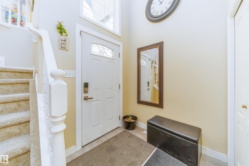 8518 6 Av, Edmonton, AB - Indoor Photo Showing Other Room