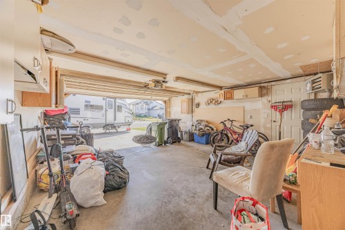 7808 163 Avenue, Edmonton, AB - Indoor