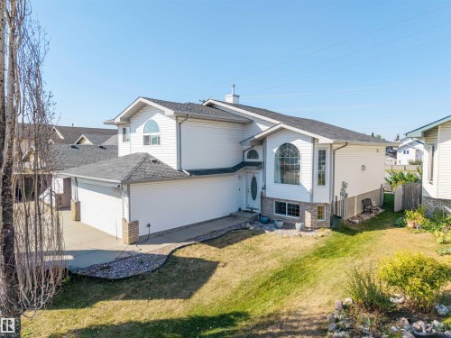7808 163 Avenue, Edmonton, AB - Outdoor