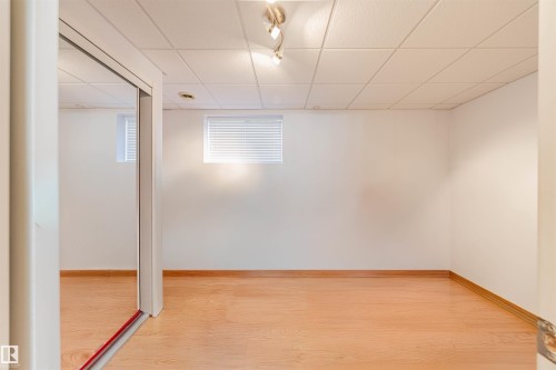 7808 163 Avenue, Edmonton, AB - Indoor Photo Showing Other Room