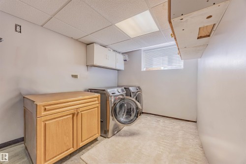 7808 163 Avenue, Edmonton, AB - Indoor Photo Showing Laundry Room