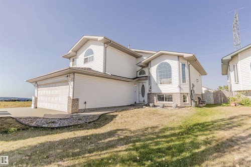 7808 163 Avenue, Edmonton, AB - Outdoor