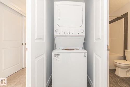 11 735 Allard Boulevard, Edmonton, AB - Indoor Photo Showing Laundry Room
