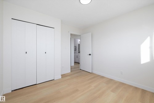 14736 122 Street, Edmonton, AB - Indoor Photo Showing Other Room