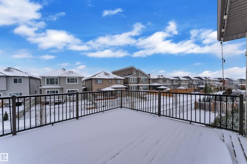 4231 Charles Close, Edmonton, AB - Outdoor