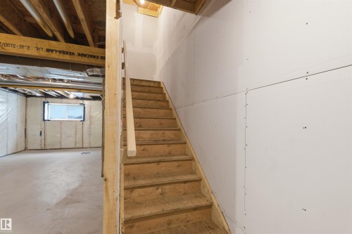 19 525 Secord Boulevard, Edmonton, AB - Indoor Photo Showing Basement