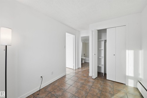 1808 10149 Saskatchewan Drive, Edmonton, AB - Indoor Photo Showing Other Room