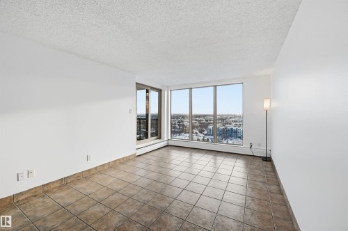 1808 10149 Saskatchewan Drive, Edmonton, AB - Indoor