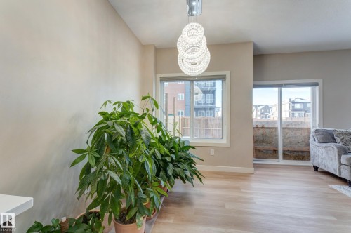 1459 Cherniak Way, Edmonton, AB - Indoor
