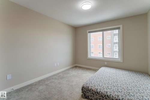 1459 Cherniak Way, Edmonton, AB - Indoor Photo Showing Bedroom