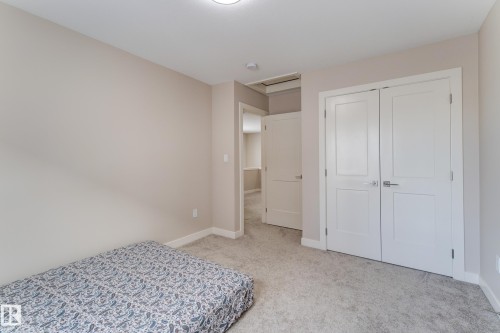 1459 Cherniak Way, Edmonton, AB - Indoor Photo Showing Bedroom