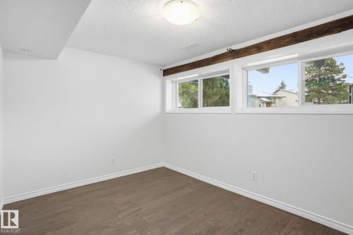 3646 43A Avenue, Edmonton, AB - Indoor Photo Showing Other Room