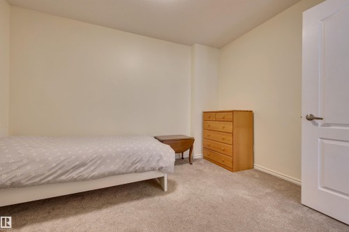 11729 71A Avenue, Edmonton, AB - Indoor Photo Showing Bedroom
