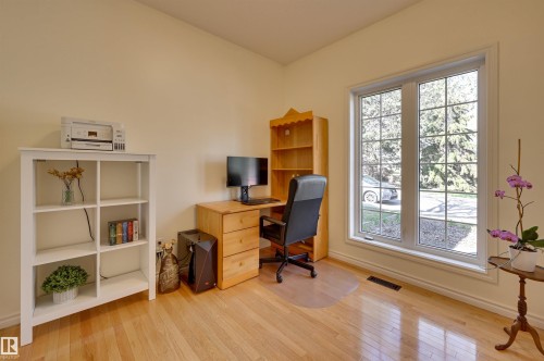 11729 71A Avenue, Edmonton, AB - Indoor Photo Showing Office
