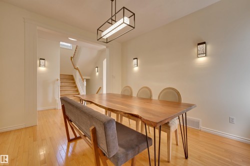11729 71A Avenue, Edmonton, AB - Indoor Photo Showing Dining Room