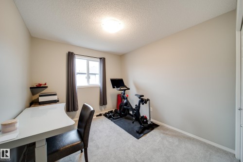 9040 Cooper Link, Edmonton, AB - Indoor Photo Showing Gym Room