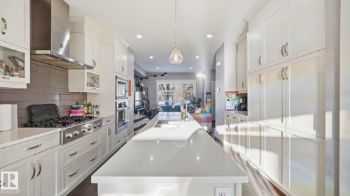 11333 76 Avenue, Edmonton, AB - Indoor Photo Showing Kitchen With Double Sink With Upgraded Kitchen