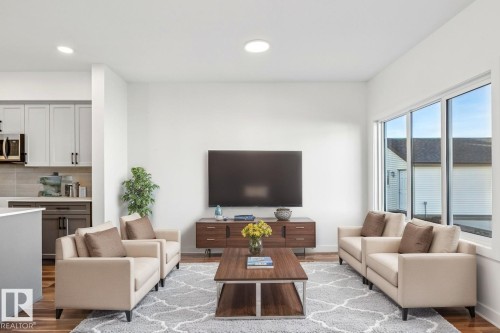 18936 28 Avenue, Edmonton, AB - Indoor Photo Showing Living Room