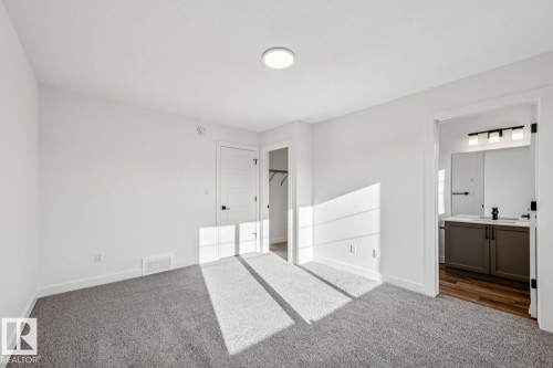 18936 28 Avenue, Edmonton, AB - Indoor Photo Showing Other Room