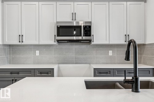 18936 28 Avenue, Edmonton, AB - Indoor Photo Showing Kitchen With Upgraded Kitchen