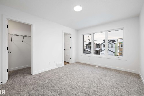 18924 28 Avenue, Edmonton, AB - Indoor Photo Showing Other Room