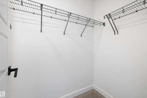 18924 28 Avenue, Edmonton, AB - Indoor With Storage