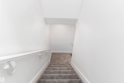 2004 191 Street, Edmonton, AB - Indoor Photo Showing Other Room