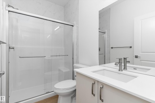 2012 191 Street, Edmonton, AB - Indoor Photo Showing Bathroom