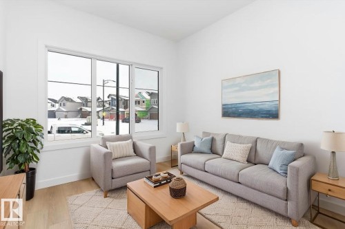 2012 191 Street, Edmonton, AB - Indoor Photo Showing Living Room