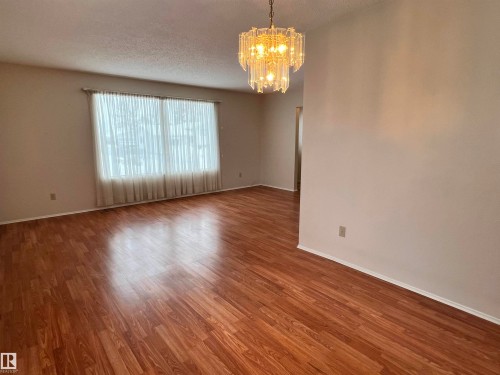 Morinville, AB - Indoor Photo Showing Other Room