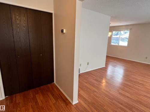 Morinville, AB - Indoor Photo Showing Other Room
