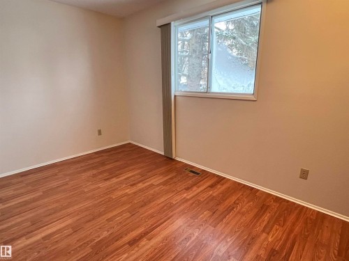 Morinville, AB - Indoor Photo Showing Other Room