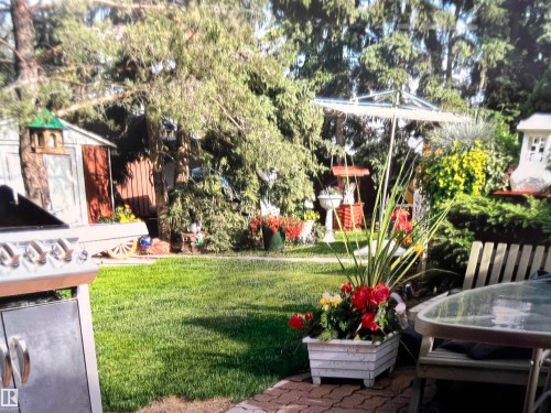 Morinville, AB - Outdoor