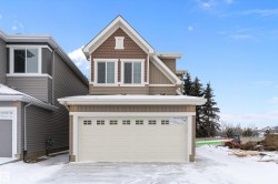 20704 43 Avenue  Edmonton, AB T6M 3E4