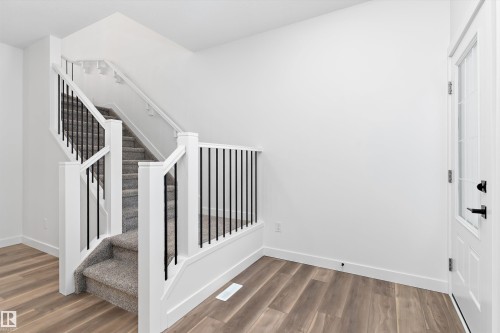 20704 43 Avenue, Edmonton, AB - Indoor Photo Showing Other Room