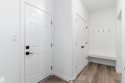 20704 43 Avenue, Edmonton, AB - Indoor Photo Showing Other Room